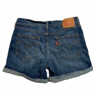 Levi’s Distressed Cuffed Jean Shorts Size 27